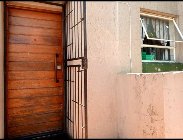 2 BEDROOM APARTMENT FOR SALE IN GROBLERPARK